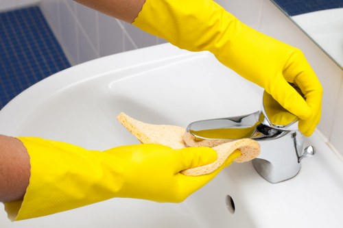 Detailed kitchen and bathroom deep cleaning in Bayswater